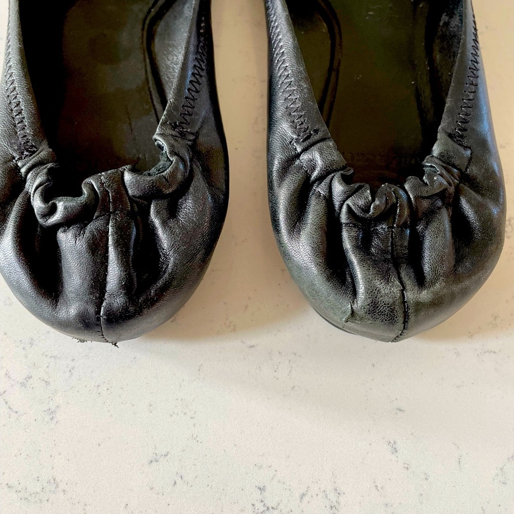 Tory Burch mini travel ballet flats - Picture 2 of 3